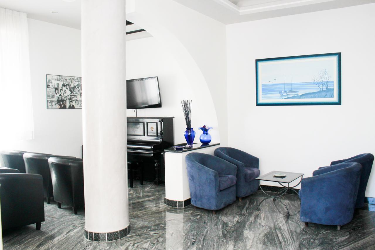 Hotel Della Motta Bellaria-Igea Marina Eksteriør bilde